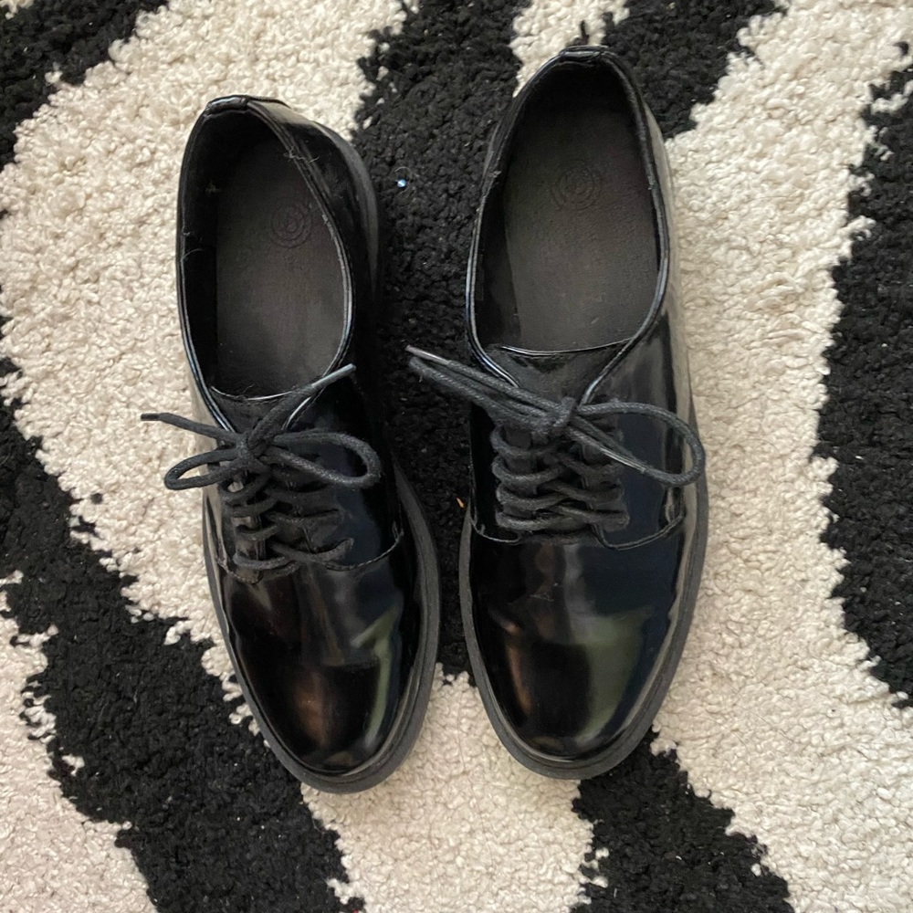 Urban Outfitters Black Oxford Shoes - Picture 3 of 6